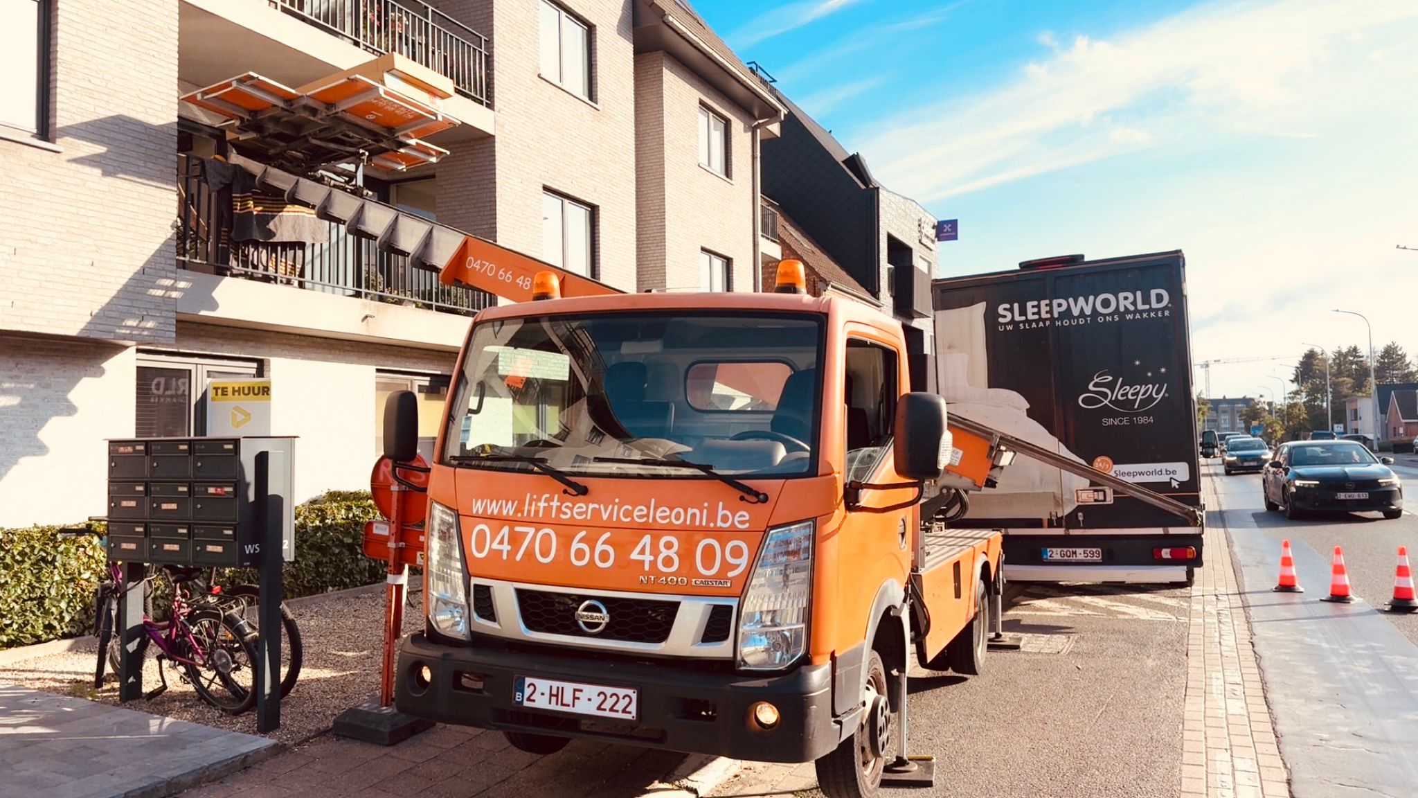 Verhuislift huren in Kortrijk met Liftservice Leoni