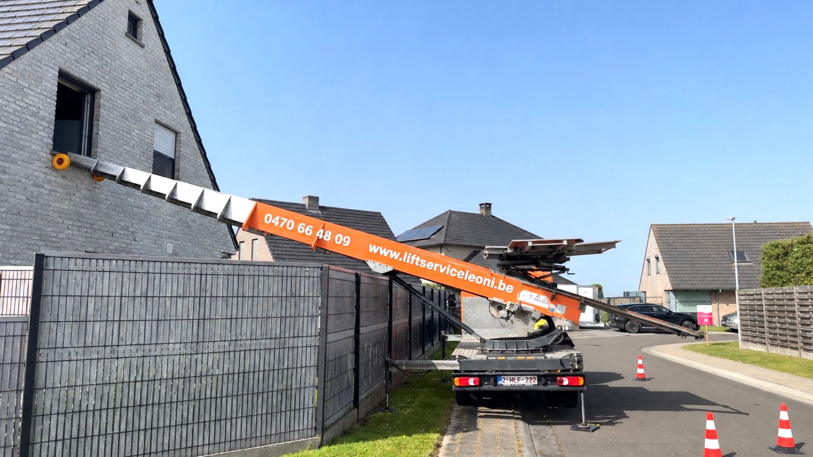 Grote verhuislift 34 meter in Roeselare